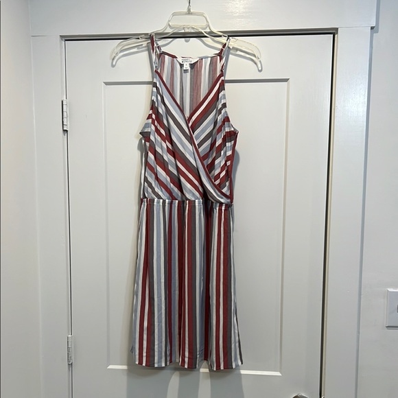Market & Spruce Red and White Tiered Wrap Sundress size medium. - Picture 7 of 11